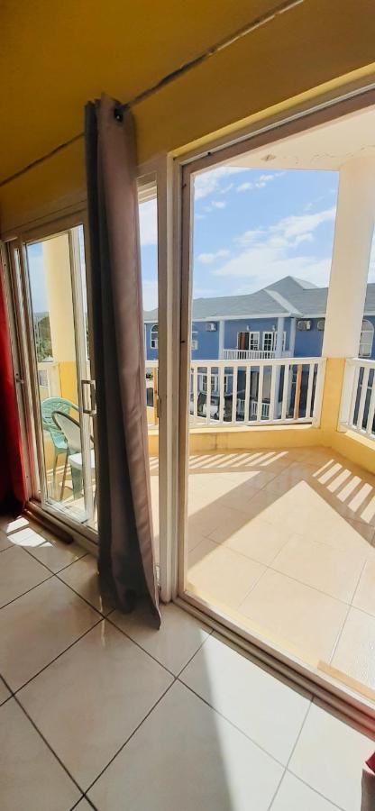 Spring Palm Estate Apartamento Saint Maryʼs